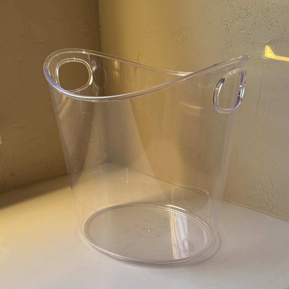 Clear Acrylic Bucket